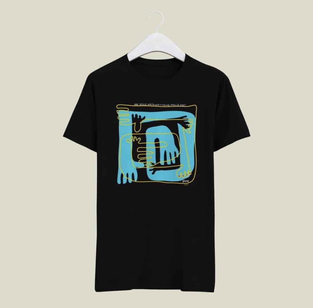 T-Shirt DOMAF 2023 : Une Seule Main n'Attache pas le Koki Bleu/Jaune